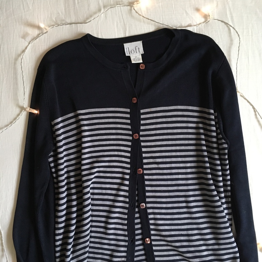 100% SILK Ann Taylor Loft Cardigan size M